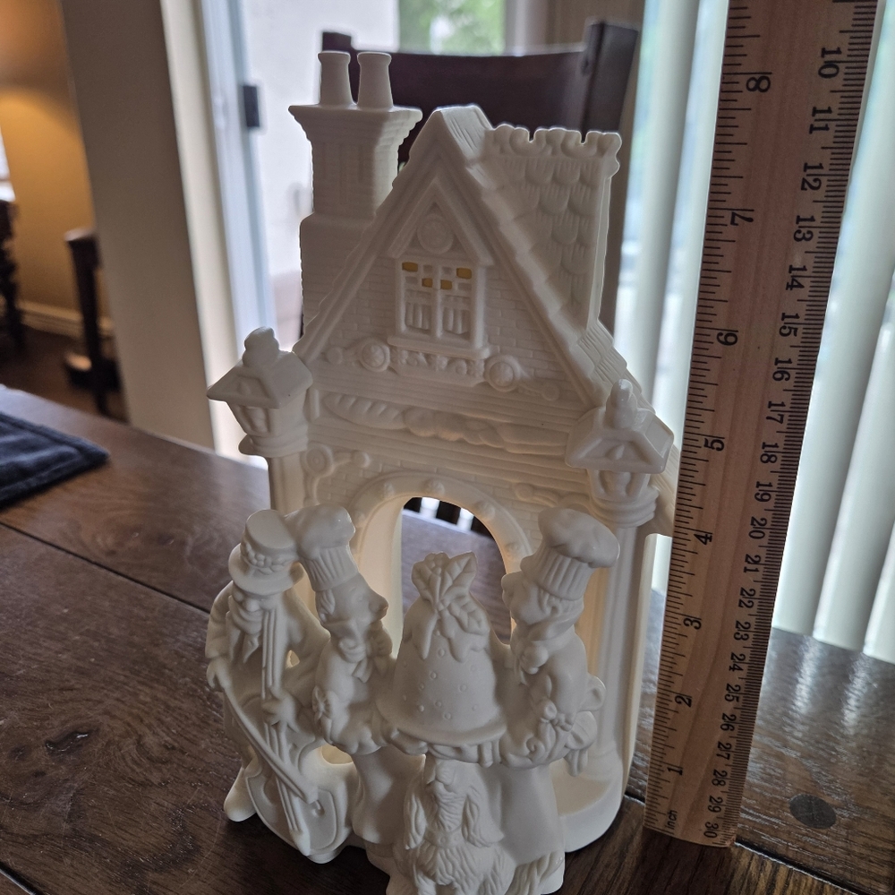 PartyLite Bakery Carolers Tea Light Holder Beautiful White Bisque - Picture 10 of 11
